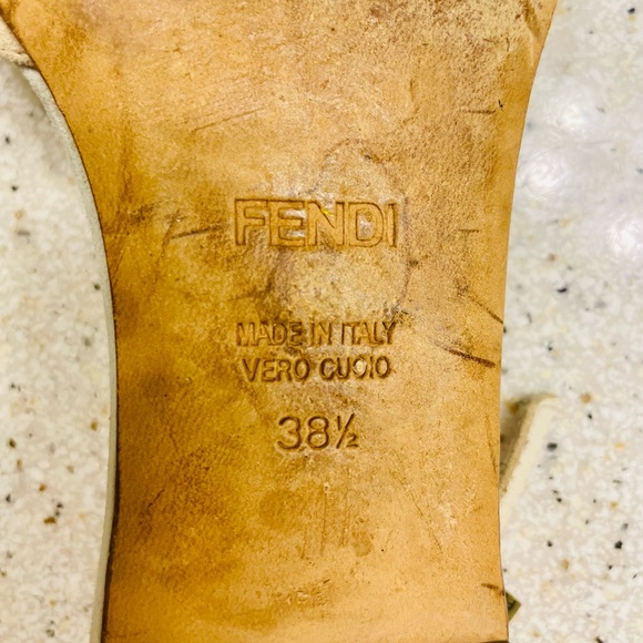 Designer sandals - Picture 4 of 5